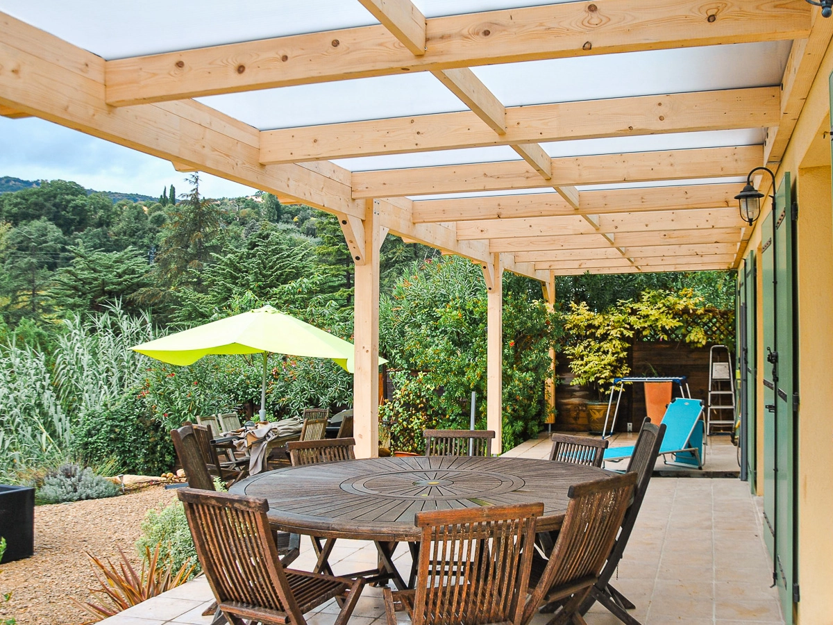 Photo d'une pergola en polycarbonate